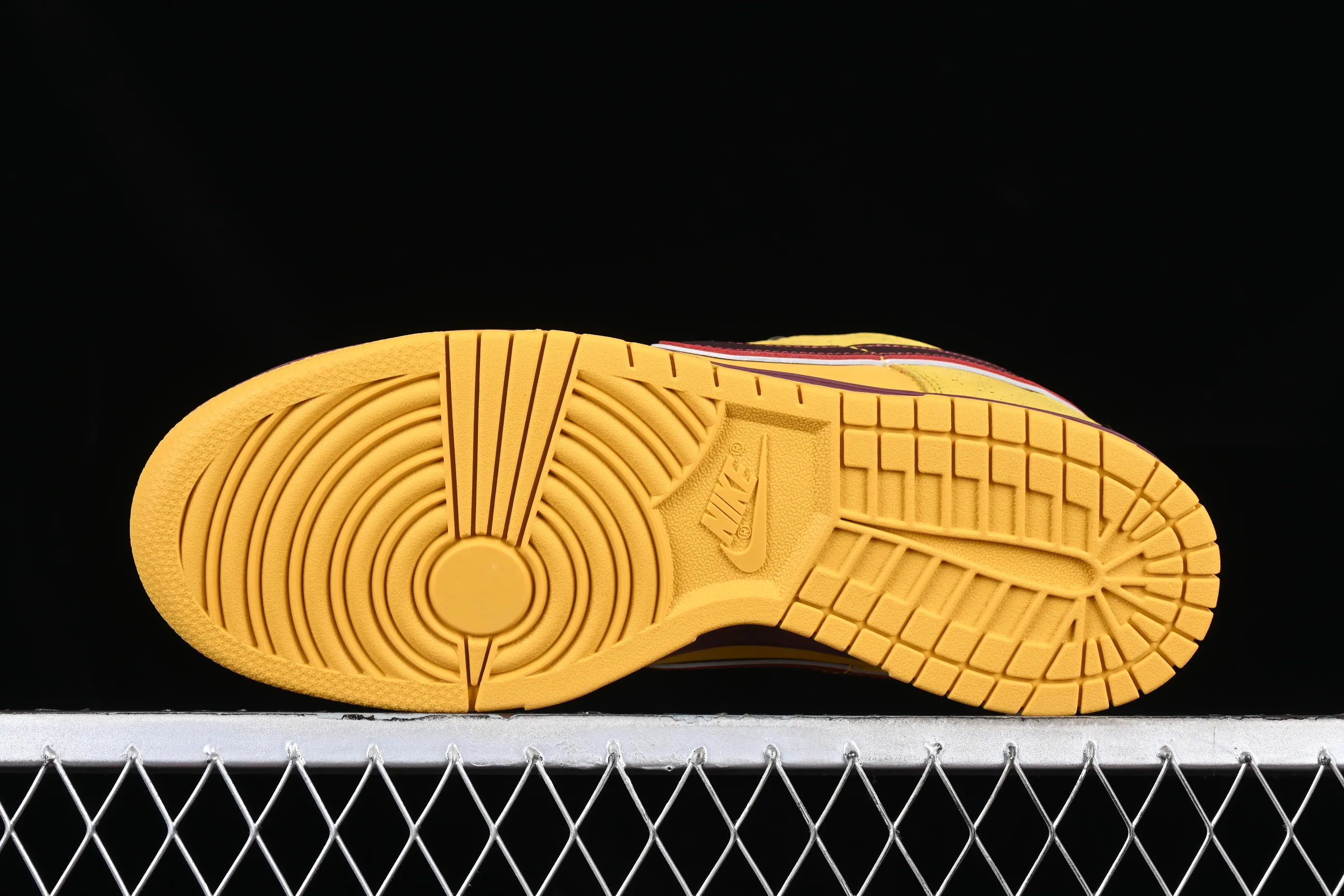 All Categories Nk SB Dunk Series Nk SB Dunk Low Low-top sneakers C version Concepts x SB Dunk Low "Yellow Lobster" Yellow Lobster SB low-top sports and leisure sneakers 313170-137566